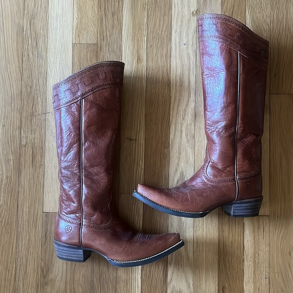 Ariat Cowgirl Boots - Womens Cowboy Boot - Size 8 - Picture 3 of 6